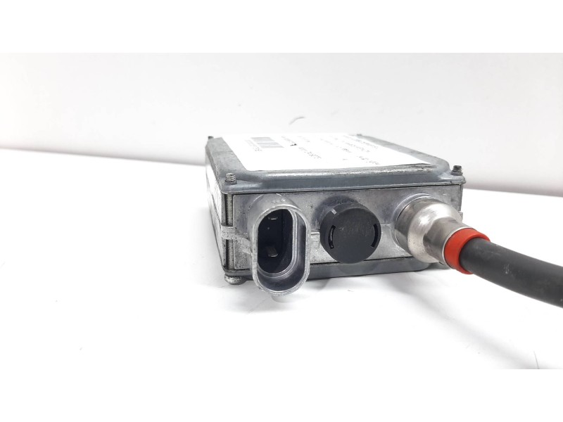 Recambio de centralita faros xenon para volvo s40 berlina 1.9 d+ (85kw) referencia OEM IAM 30859759  