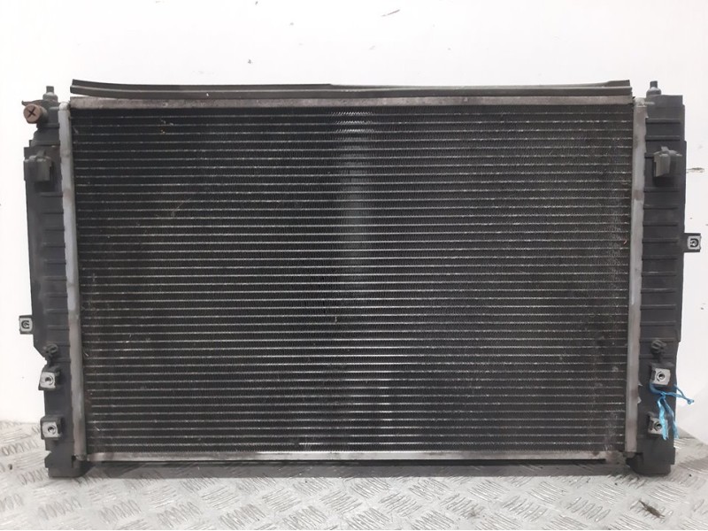 Recambio de radiador agua para audi a4 berlina (b5) 1.8 referencia OEM IAM 4B0121251G  