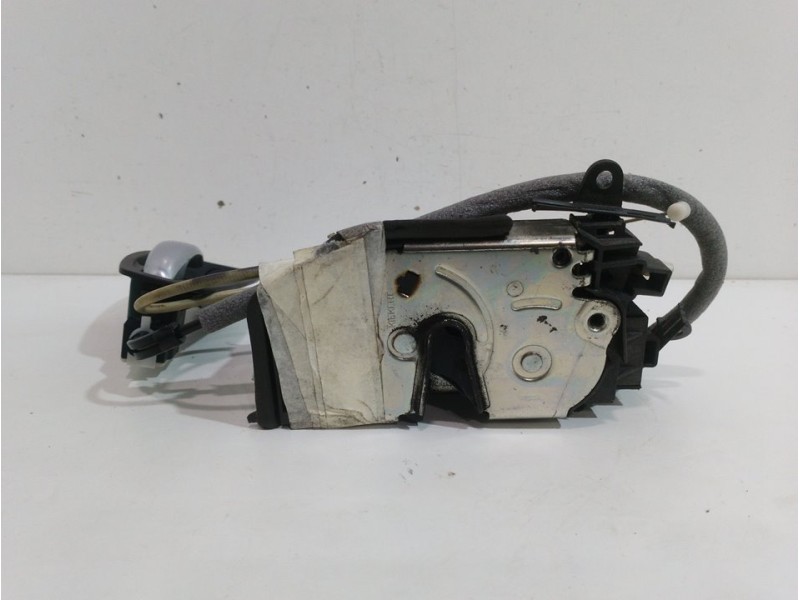 Recambio de cerradura puerta trasera derecha para bmw serie 1 berlina (e81/e87) 120d referencia OEM IAM 51227202148  