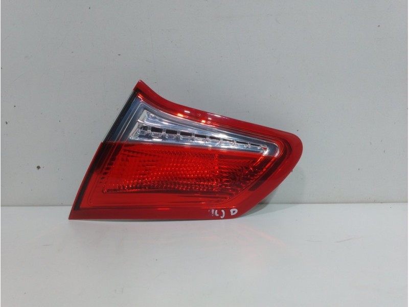 Recambio de piloto porton trasero derecho para citroën c4 lim. collection referencia OEM IAM 9672155480  