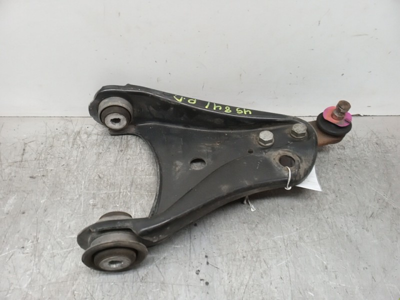 Recambio de brazo suspension inferior delantero derecho para renault clio ii fase ii (b/cb0) authentique referencia OEM IAM 8200 Recambio de brazo suspension inferior delantero derecho para renault clio ii fase ii (b/cb0) authentique referencia OEM IAM 8200