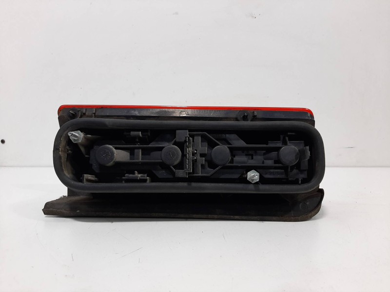 Recambio de piloto trasero derecho para opel combo (corsa c) familiar referencia OEM IAM 1222063  