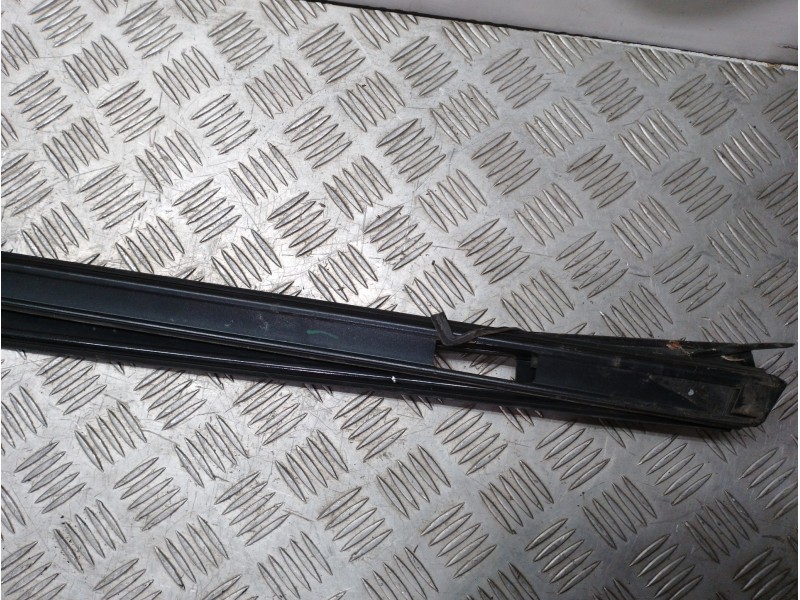 Recambio de molduras techo para bmw x3 (e83) 2.0d referencia OEM IAM   