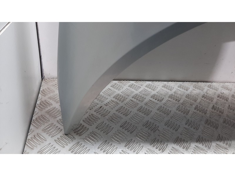 Recambio de capot para renault scenic ii confort authentique referencia OEM IAM 7751474289 PLATA 