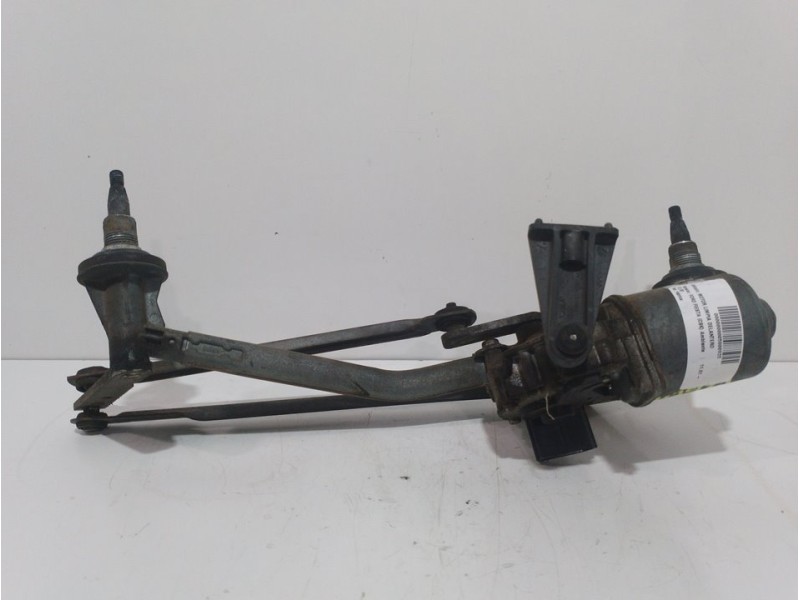 Recambio de motor limpia delantero para ford fiesta (cbk) ambiente referencia OEM IAM   