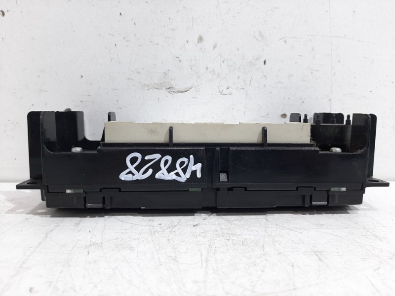 Recambio de mando calefaccion / aire acondicionado para volkswagen golf iv berlina (1j1) highline referencia OEM IAM   