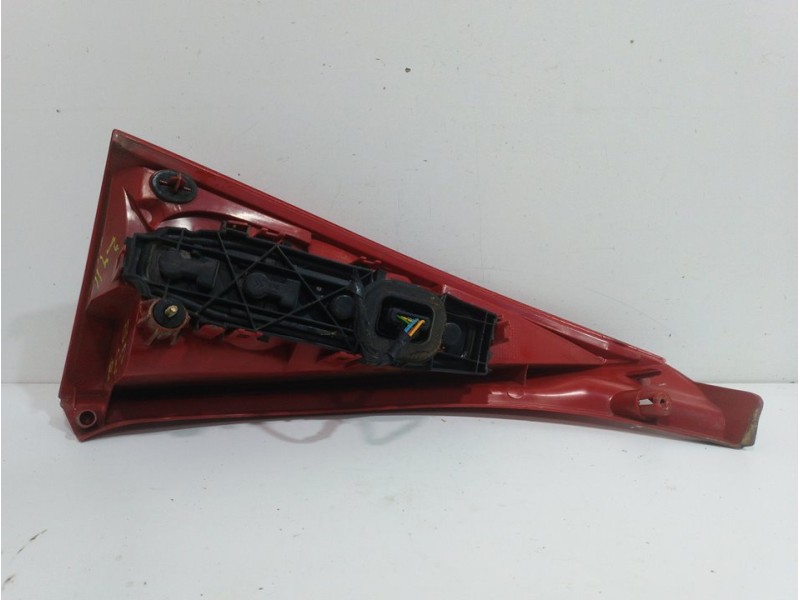 Recambio de piloto trasero derecho para citroën c3 1.4 sx plus referencia OEM IAM   