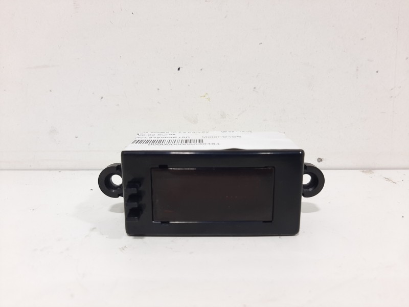 Recambio de pantalla multifuncion para kia sorento 2.5 crdi ex referencia OEM IAM 945003E150  