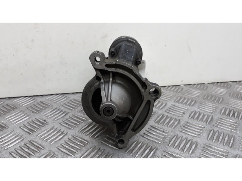Recambio de motor arranque para citroën c4 berlina collection referencia OEM IAM 0986013850  