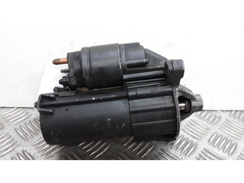 Recambio de motor arranque para citroën c4 berlina collection referencia OEM IAM 0986013850  