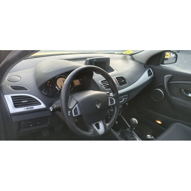 RENAULT MEGANE III BERLINA 5 P - imagen 5