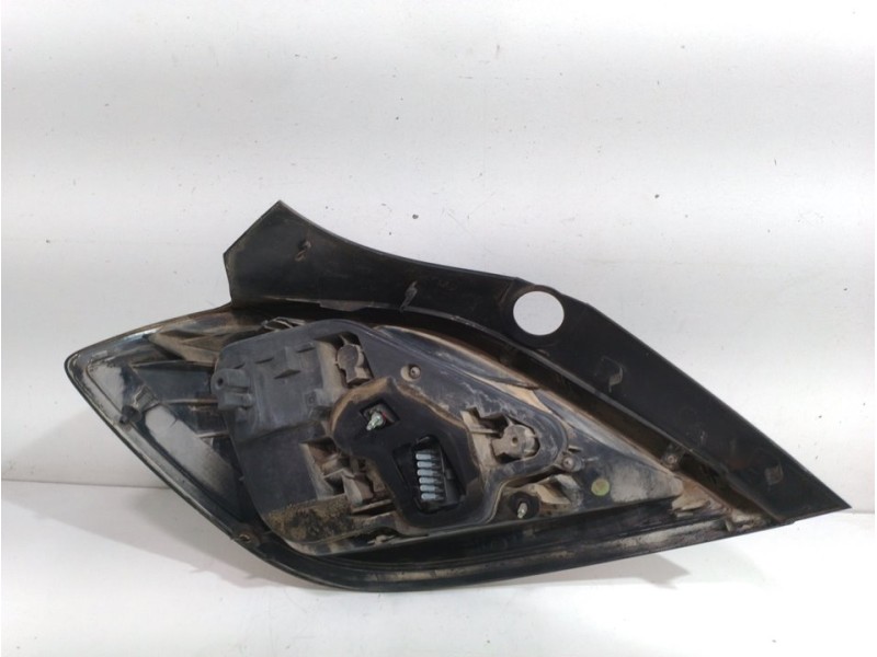 Recambio de piloto trasero derecho para opel astra h berlina cosmo referencia OEM IAM   