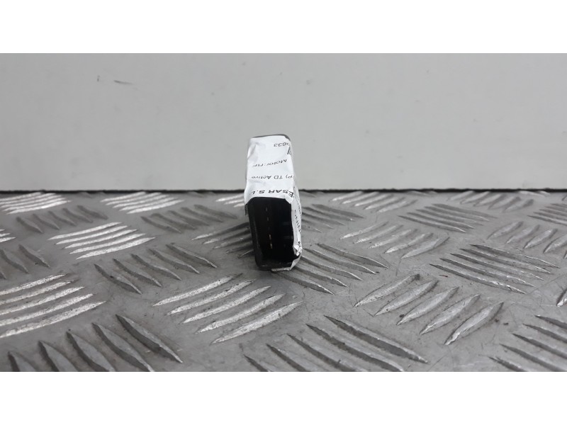 Recambio de warning para mazda premacy (cp) td active referencia OEM IAM   