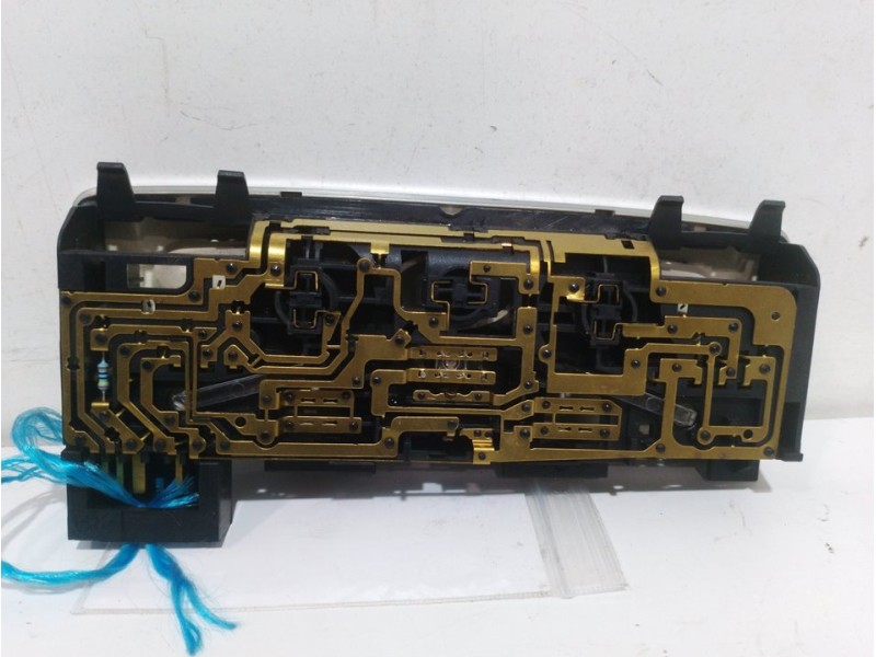 Recambio de luz interior central para renault espace iv (jk0) authentique referencia OEM IAM 8200417203  