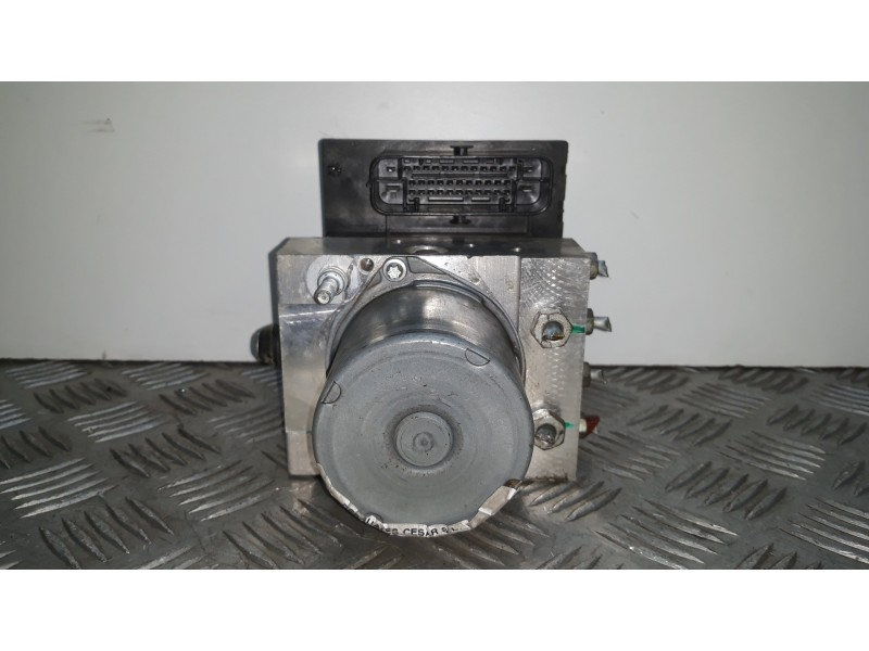 Recambio de abs para tata aria referencia OEM IAM 287042800121 0265950838 