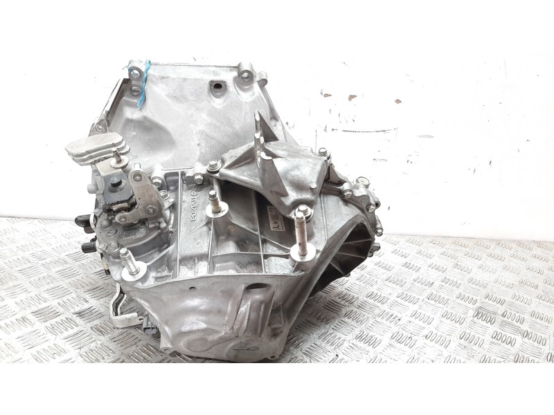 Recambio de caja cambios para mazda cx-3 center-line referencia OEM IAM 6TH0201471  