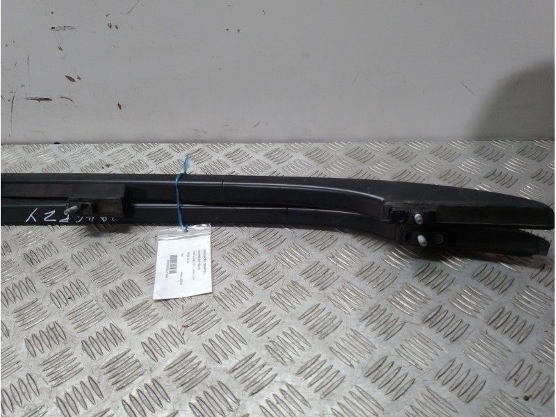 Recambio de barras de techo para bmw x3 (e83) 2.0d referencia OEM IAM 51137052538  