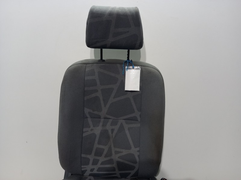 Recambio de asiento delantero derecho para nissan primera berlina (p11) competence referencia OEM IAM 870009F161  