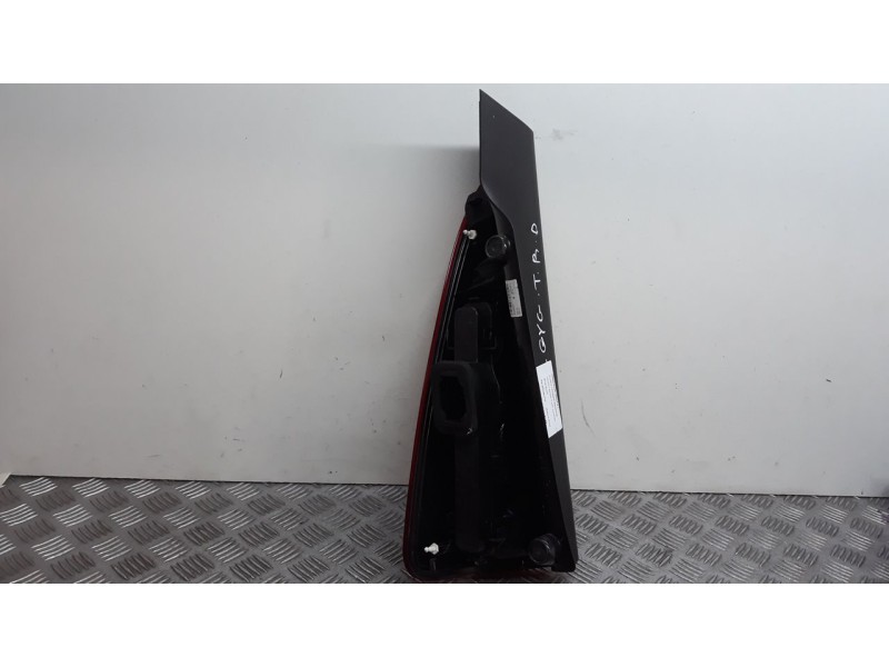 Recambio de piloto trasero derecho para renault espace iv (jk0) authentique referencia OEM IAM 8200394724   Recambio de piloto trasero derecho para renault espace iv (jk0) authentique referencia OEM IAM 8200394724