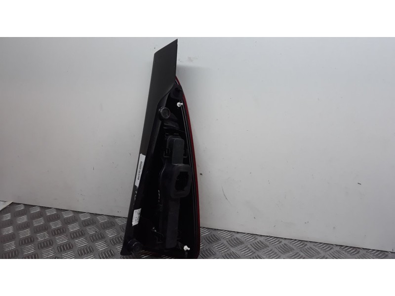 Recambio de piloto trasero izquierdo para renault espace iv (jk0) authentique referencia OEM IAM 8200394722  