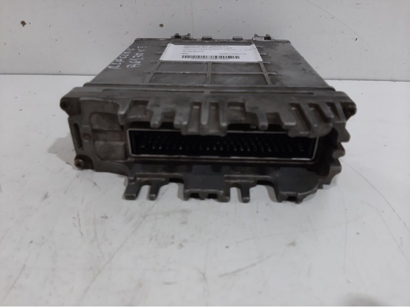 Recambio de centralita motor uce para renault laguna (b56) 1.9 dti rt referencia OEM IAM 0281001766  