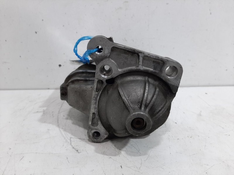 Recambio de motor arranque para renault scenic ii confort dynamique referencia OEM IAM 8200331251  