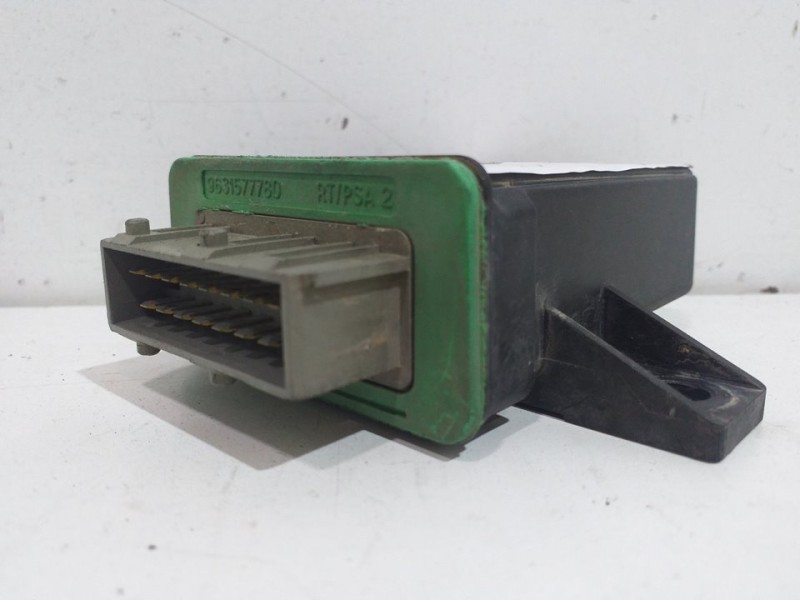 Recambio de modulo electronico para citroën xsara berlina 1.9d attraction referencia OEM IAM 9631577780  