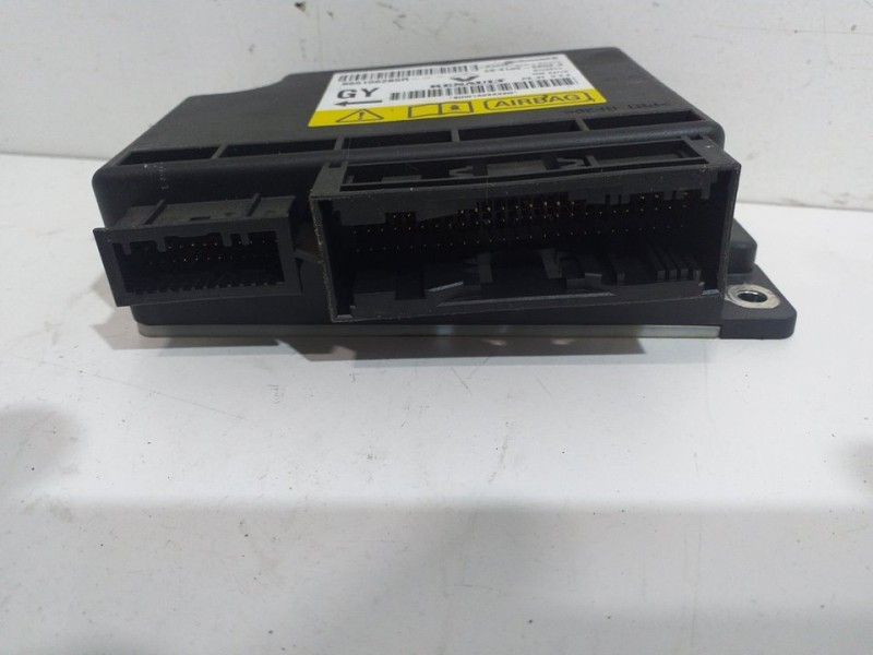Recambio de centralita airbag para renault megane iii berlina 5 p dynamique referencia OEM IAM 985106285R  