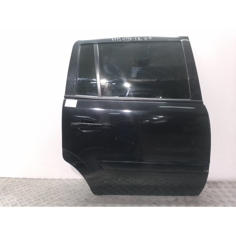 Recambio de puerta trasera derecha para opel zafira b family referencia OEM IAM 13203016 NEGRO 