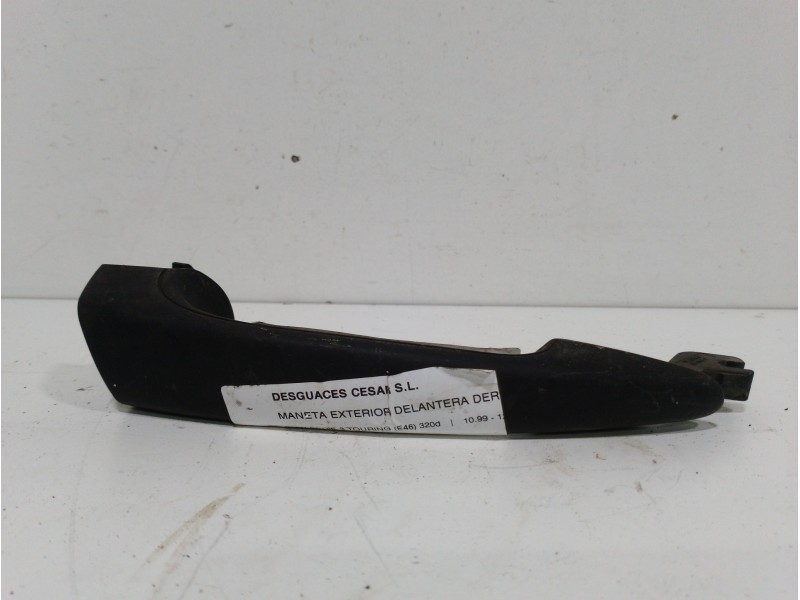 Recambio de maneta exterior delantera derecha para bmw serie 3 touring (e46) 320d referencia OEM IAM  NEGRO 
