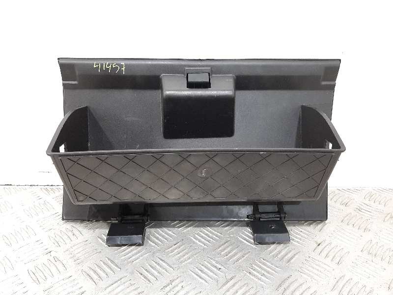 Recambio de guantera para tata aria referencia OEM IAM   