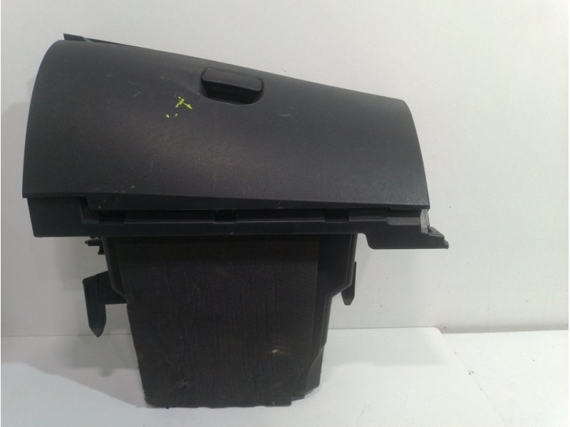 Recambio de guantera para renault megane iii berlina 5 p dynamique referencia OEM IAM 681080020R  