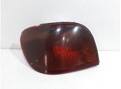 Recambio de piloto trasero izquierdo para toyota yaris (ncp1/nlp1/scp1) 1.4 d-4d expo referencia OEM IAM 8156152320  