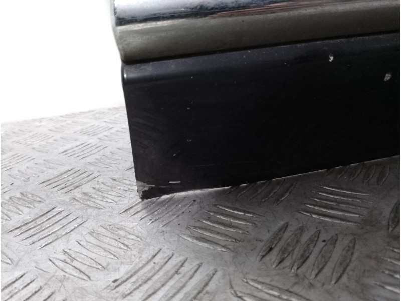 Recambio de puerta delantera derecha para kia carens (un) active referencia OEM IAM 760041D010   Recambio de puerta delantera derecha para kia carens (un) active referencia OEM IAM 760041D010