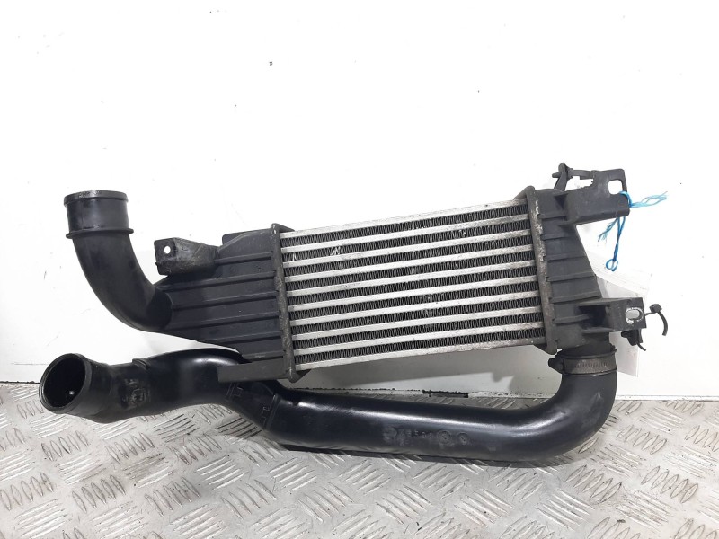 Recambio de intercooler para opel astra h berlina cosmo referencia OEM IAM 93179039  