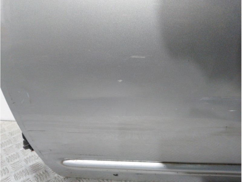 Recambio de puerta delantera izquierda para kia carens (un) active referencia OEM IAM 760031D010   Recambio de puerta delantera izquierda para kia carens (un) active referencia OEM IAM 760031D010