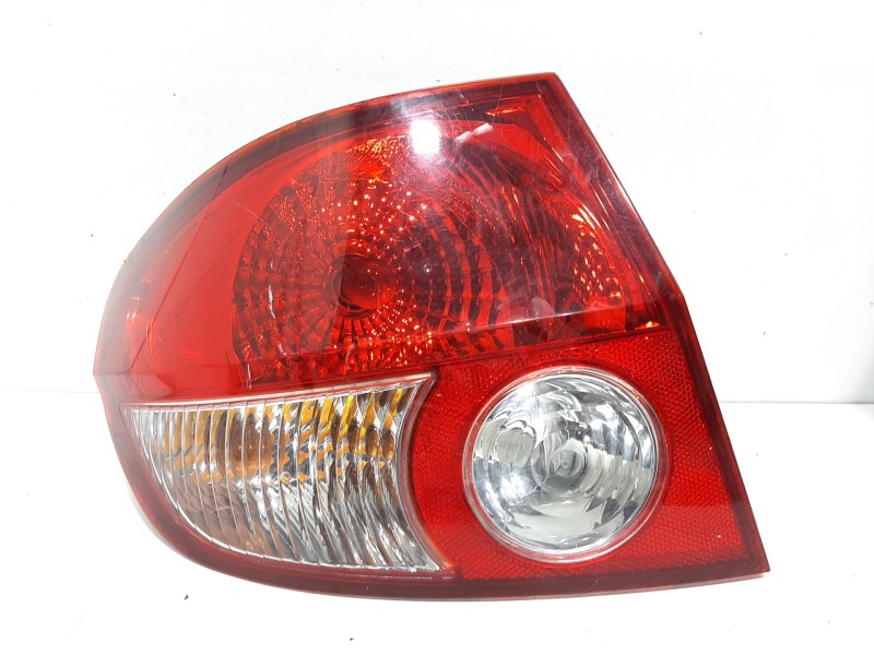 Recambio de piloto trasero izquierdo para hyundai getz (tb) 1.1 básico referencia OEM IAM 924101C010  