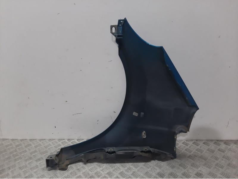 Recambio de aleta delantera derecha para mercedes-benz clase a (w168) 160 (168.033) referencia OEM IAM  AZUL 