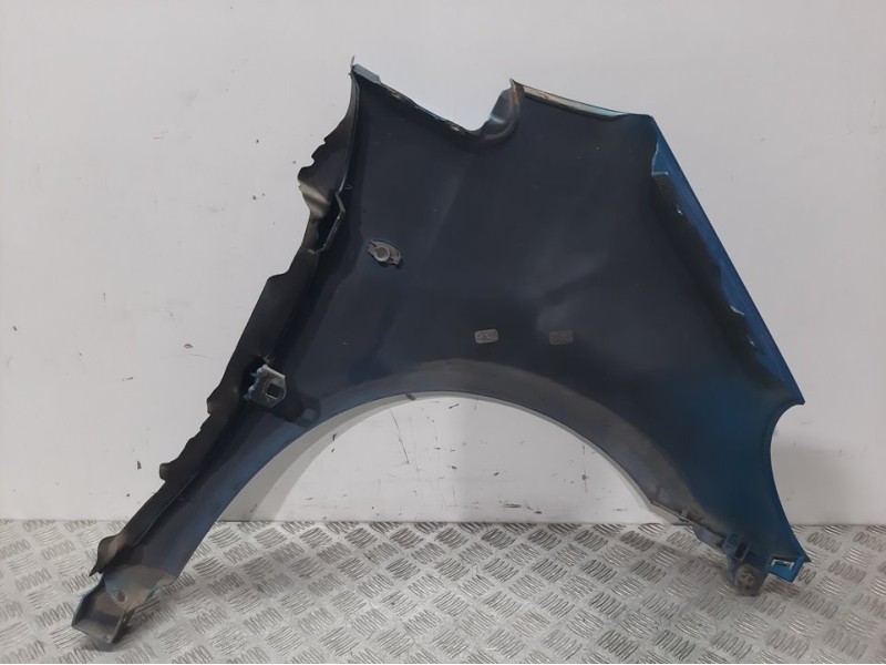 Recambio de aleta delantera izquierda para mercedes-benz clase a (w168) 160 (168.033) referencia OEM IAM  AZUL 