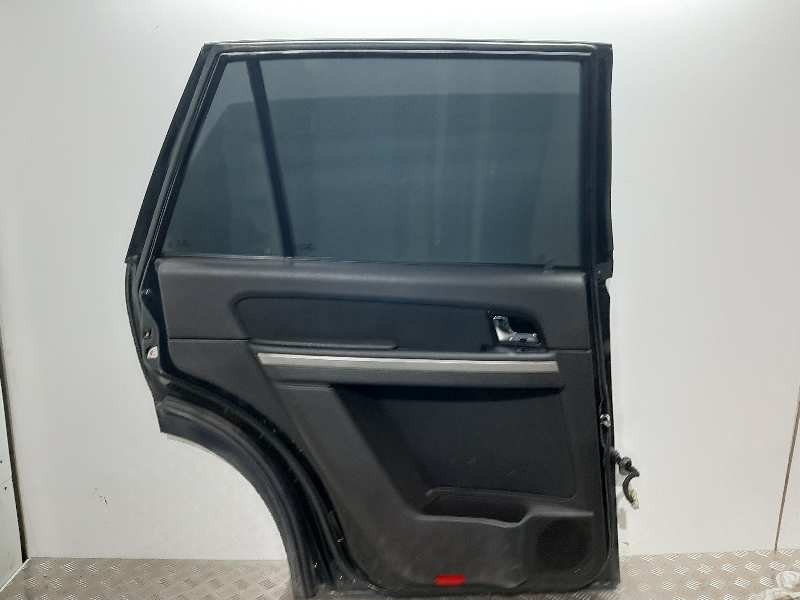 Recambio de puerta trasera izquierda para tata aria referencia OEM IAM  NEGRO 