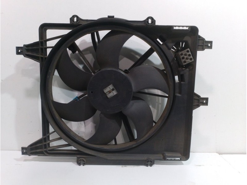 Recambio de electroventilador para renault clio ii fase ii (b/cb0) authentique referencia OEM IAM 7701050677  
