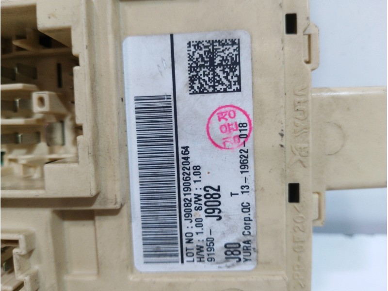 Recambio de caja reles / fusibles para hyundai kona essence 2wd referencia OEM IAM 91950J9082 1319622018 