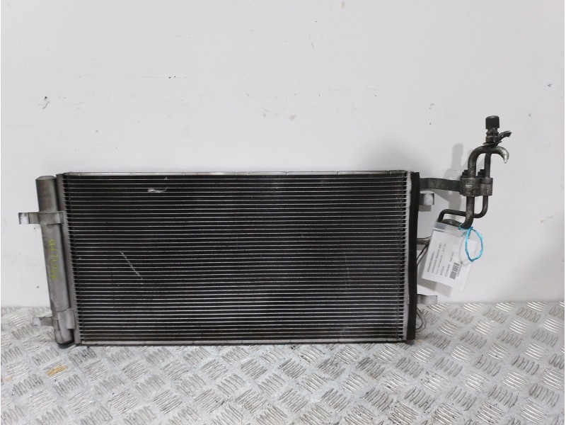 Recambio de condensador / radiador aire acondicionado para hyundai kona essence 2wd referencia OEM IAM 97606J9000  