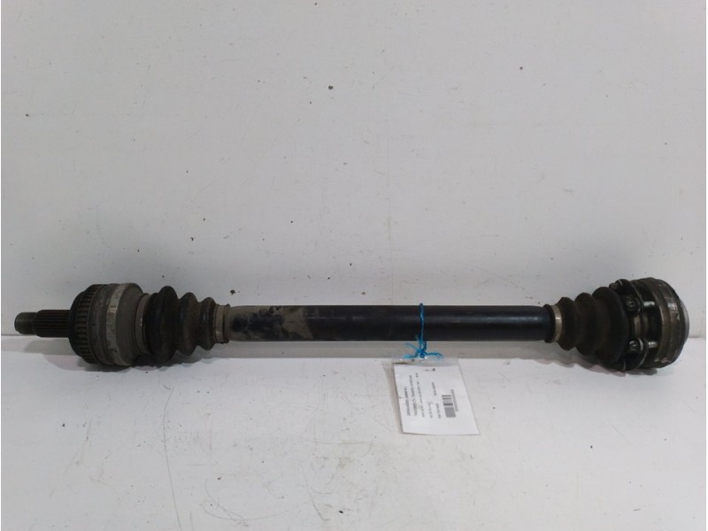 Recambio de transmision trasera derecha para bmw serie 1 berlina (e81/e87) 118d referencia OEM IAM 7547628  