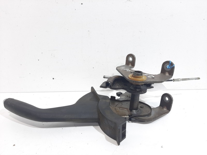 Recambio de palanca freno de mano para hyundai kona essence 2wd referencia OEM IAM 59710J9050TRY  