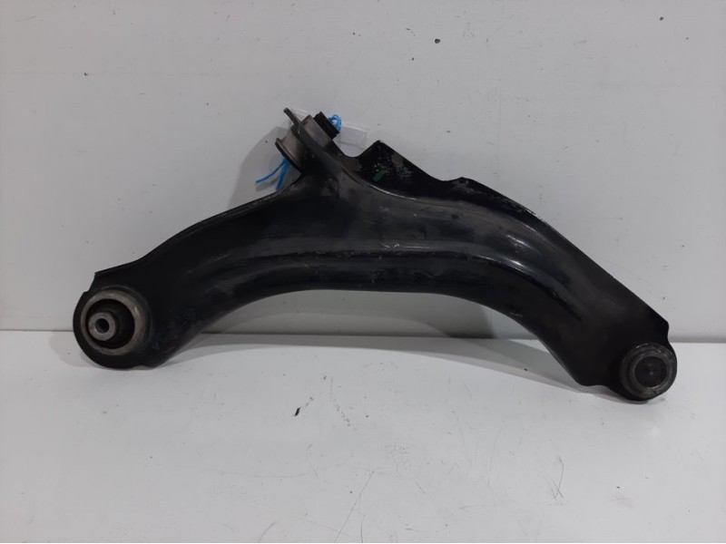 Recambio de brazo suspension inferior delantero izquierdo para renault clio iv limited referencia OEM IAM 545052354R  