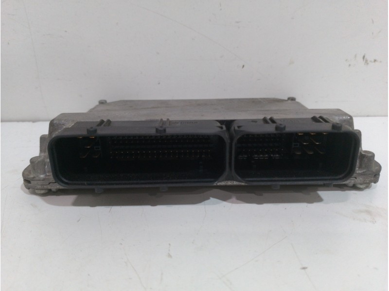 Recambio de centralita motor uce para volkswagen polo (9n1) match referencia OEM IAM 03D906033F  5WP4029802