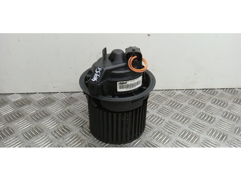 Recambio de motor calefaccion para renault clio iv limited referencia OEM IAM T1029527H 272106600R 