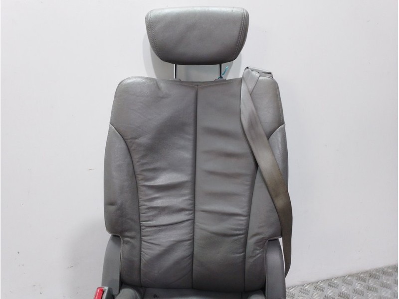 Recambio de asiento trasero medio para kia carnival 2.9 crdi vgt active referencia OEM IAM   