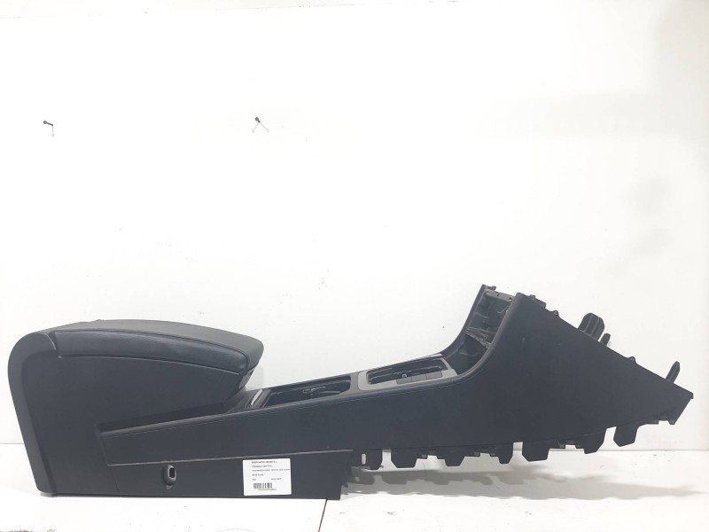 Recambio de consola central para volkswagen passat berlina (3c2) advance referencia OEM IAM    Recambio de consola central para volkswagen passat berlina (3c2) advance referencia OEM IAM